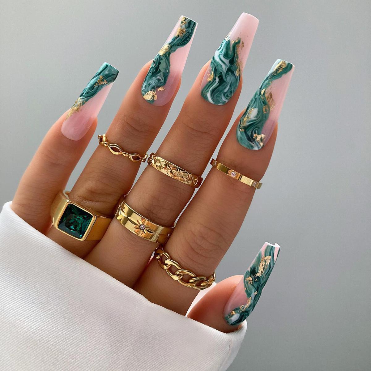 Daphne Ring