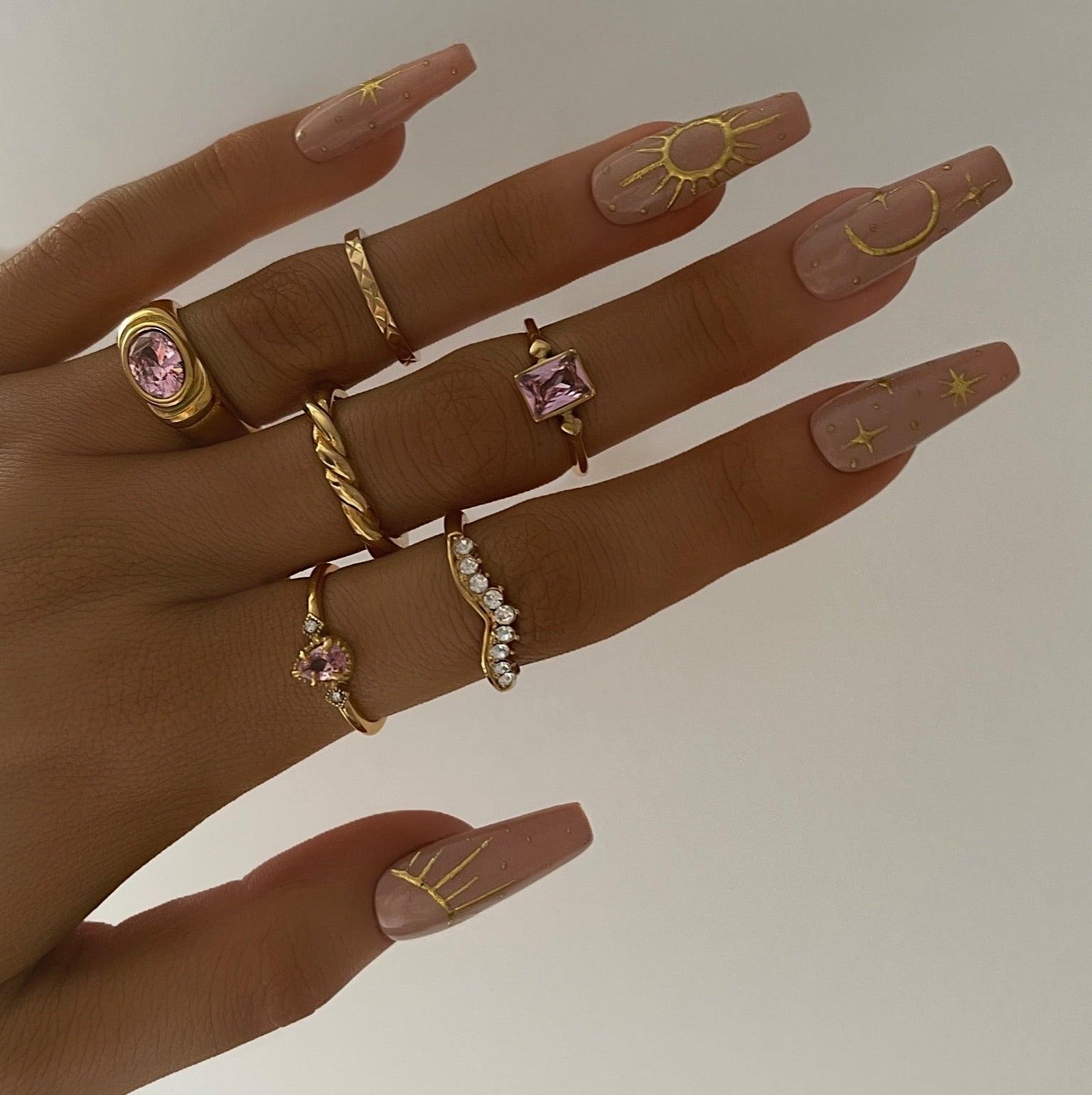 Faye Ring