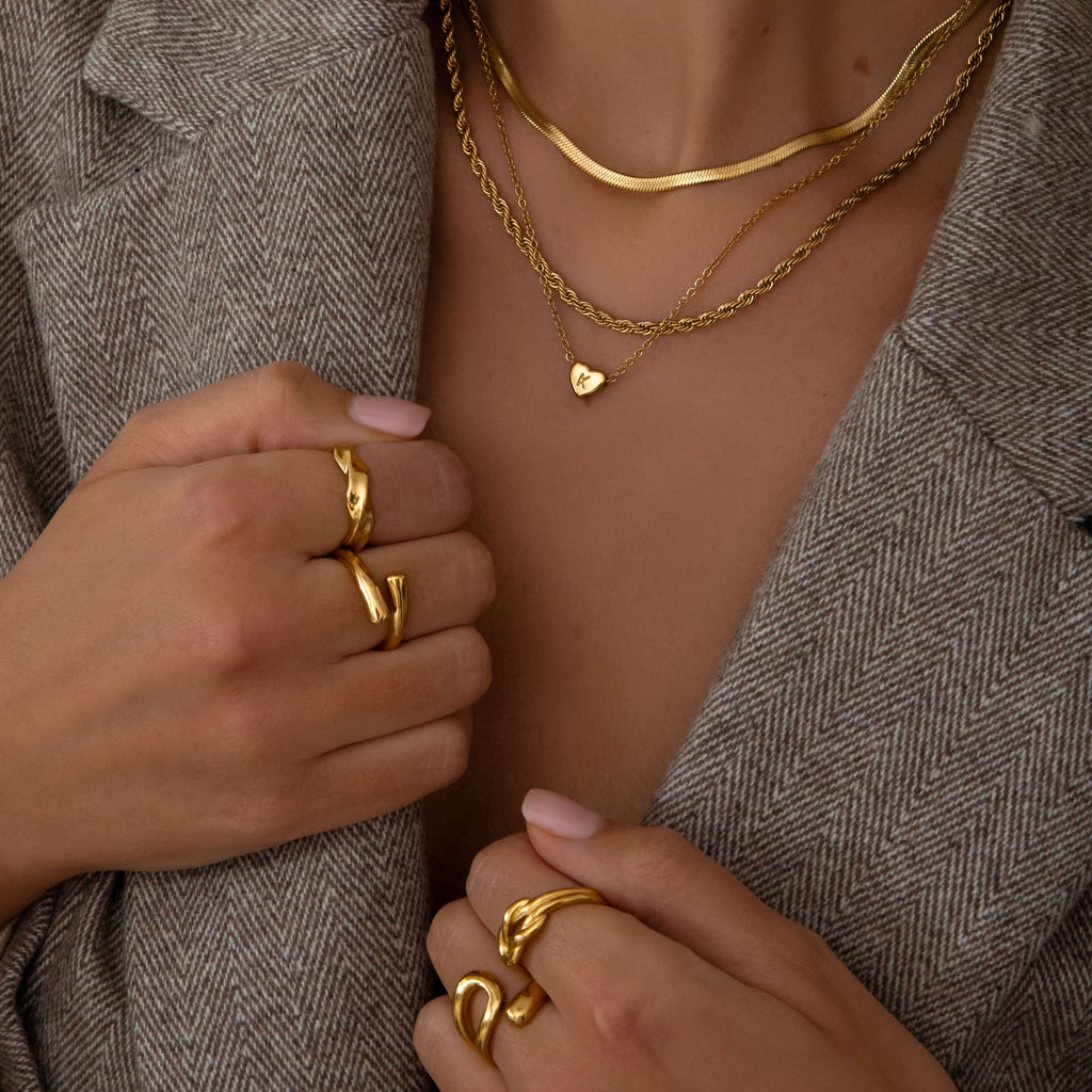 Intertwined Ring