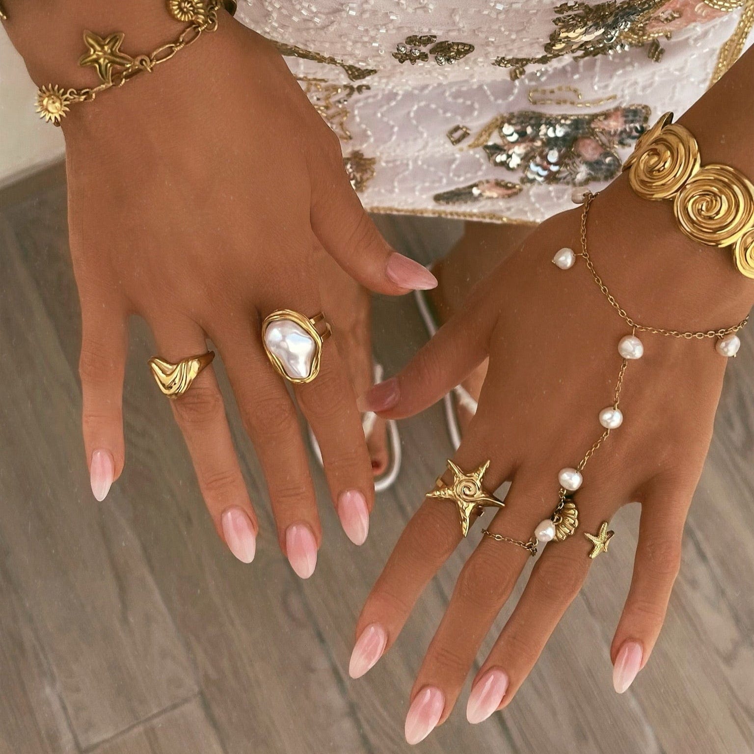 Laurel Pearl Ring