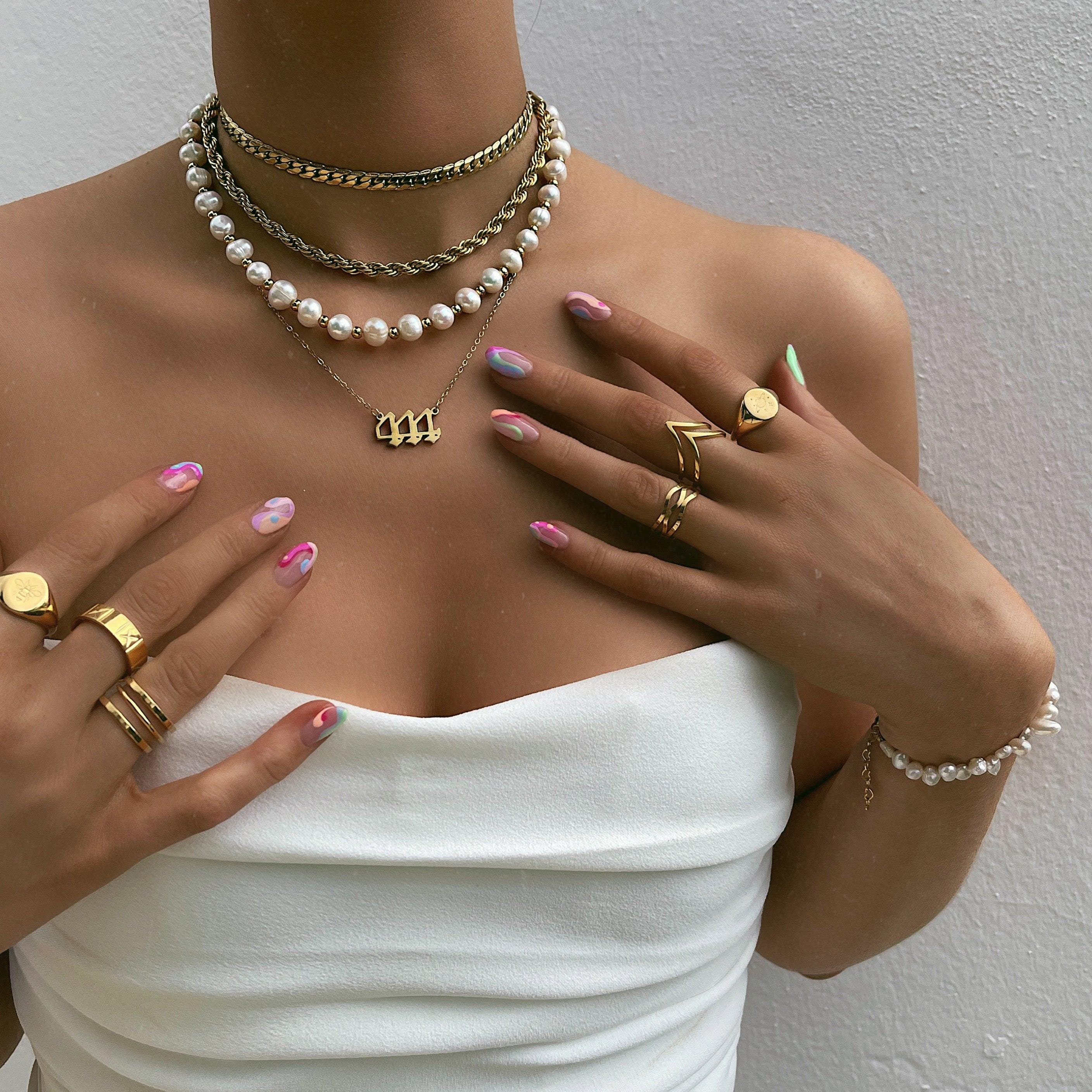Lucia Ring