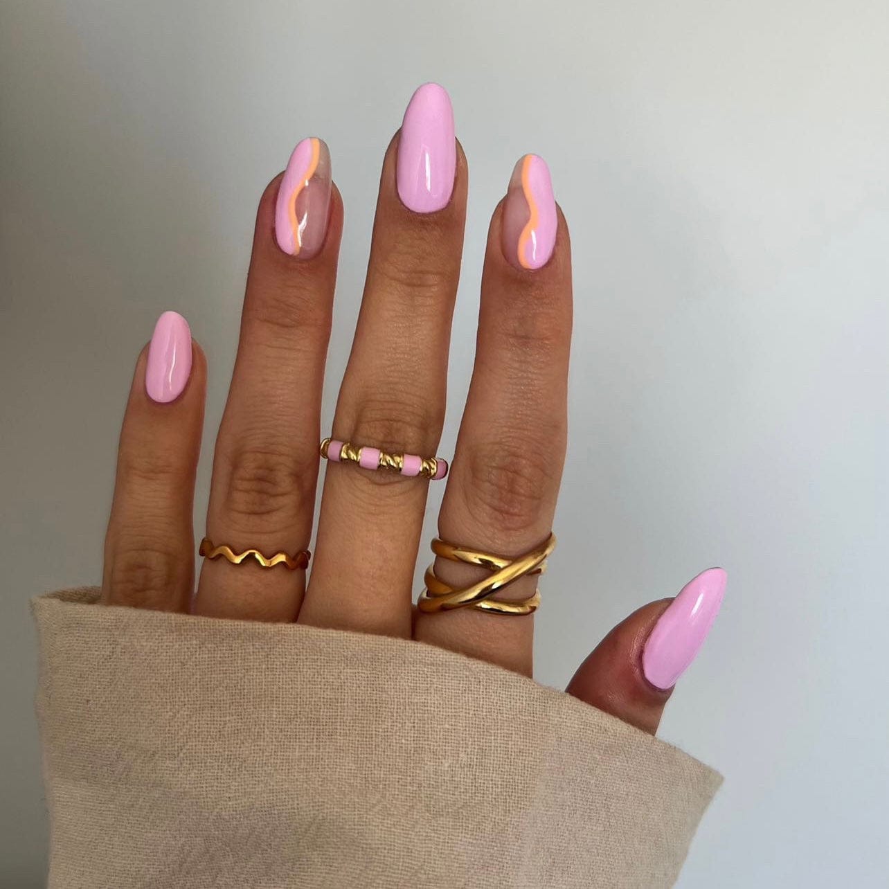 Nadine Ring