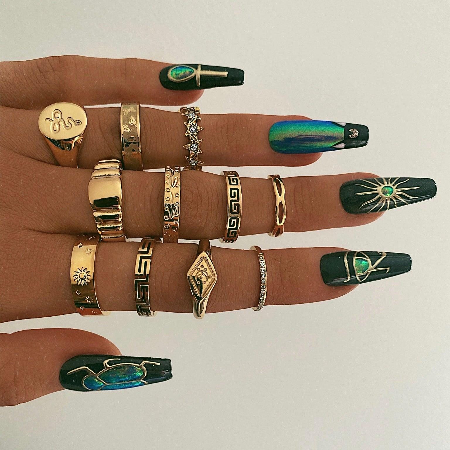 Naomi Ring