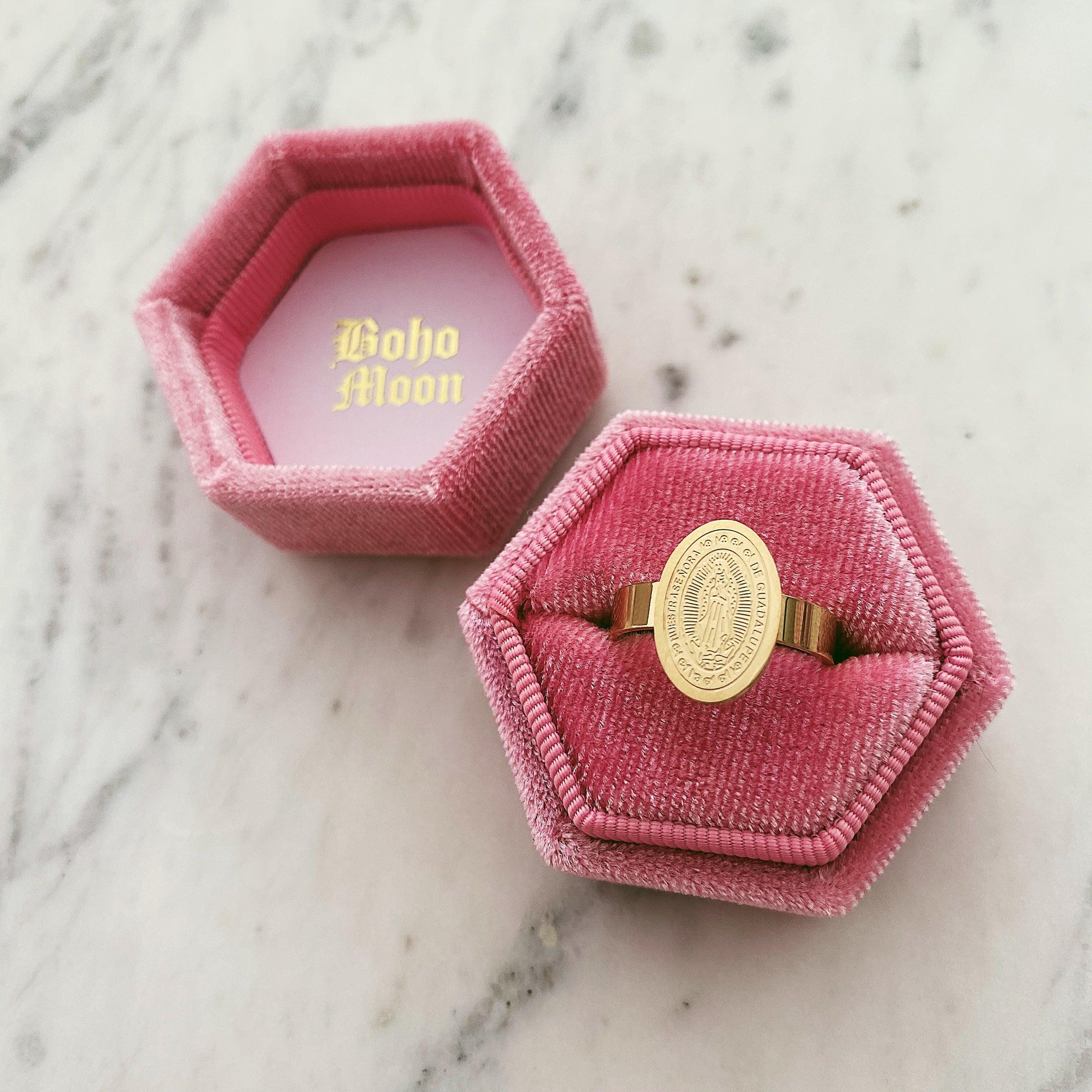 Riviera Ring